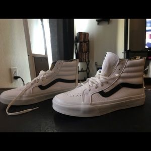 Vans Sk8-hi Charlie Brown Edition